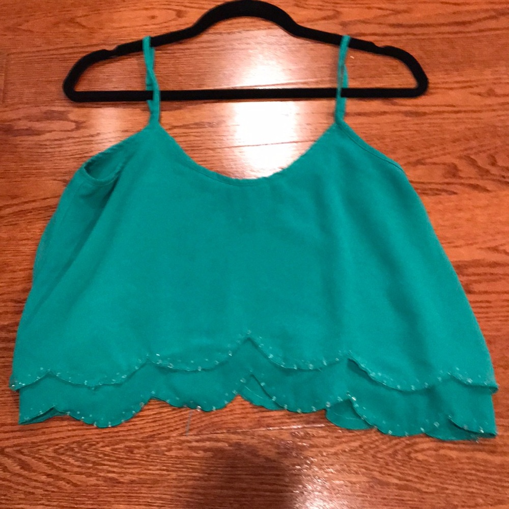 Green cropped boutique tank