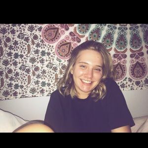 Meet your Posher, Hannah