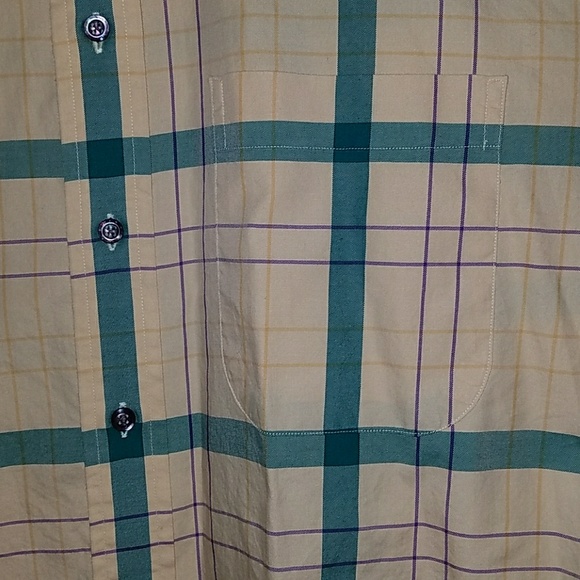 Men's Boutique Button Down - Picture 2 of 4