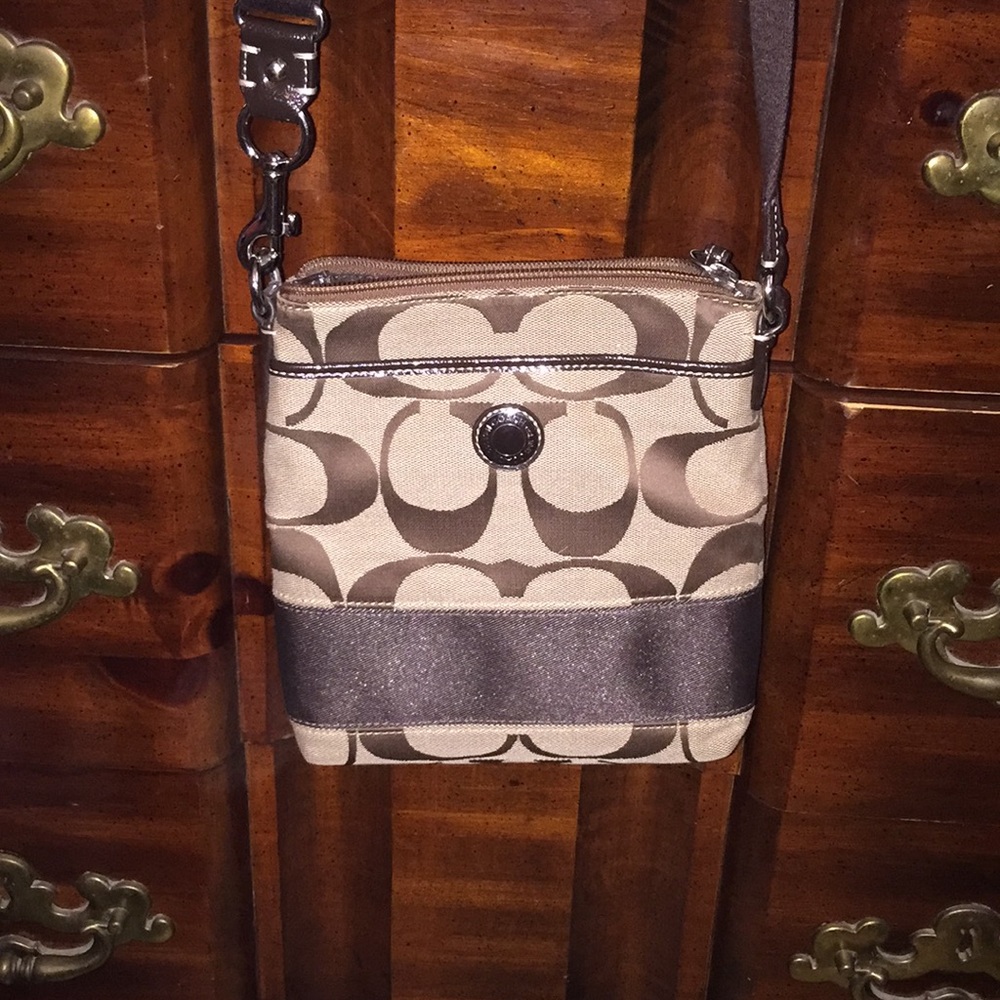 Authentic Coach Crossbody bag