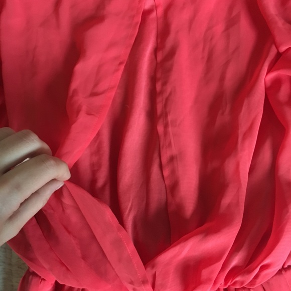 Coral Pleated Blouson Dress - Picture 4 of 8