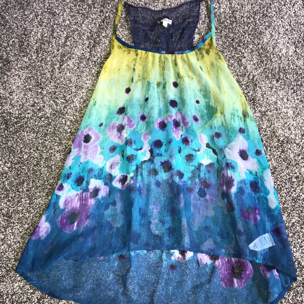 Floral Tank Top - Size Small