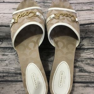 Coach Wedges in an excellent condition!
