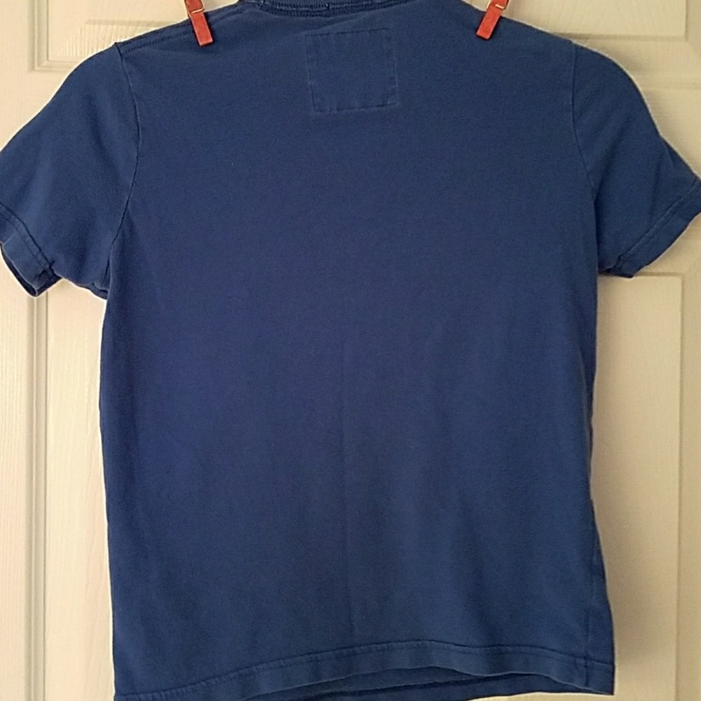 Abercrombie T-shirt - Picture 2 of 4