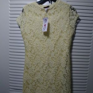 Yellow lace dress size xlarge juniors.