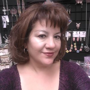 Meet your Posher, Carmella