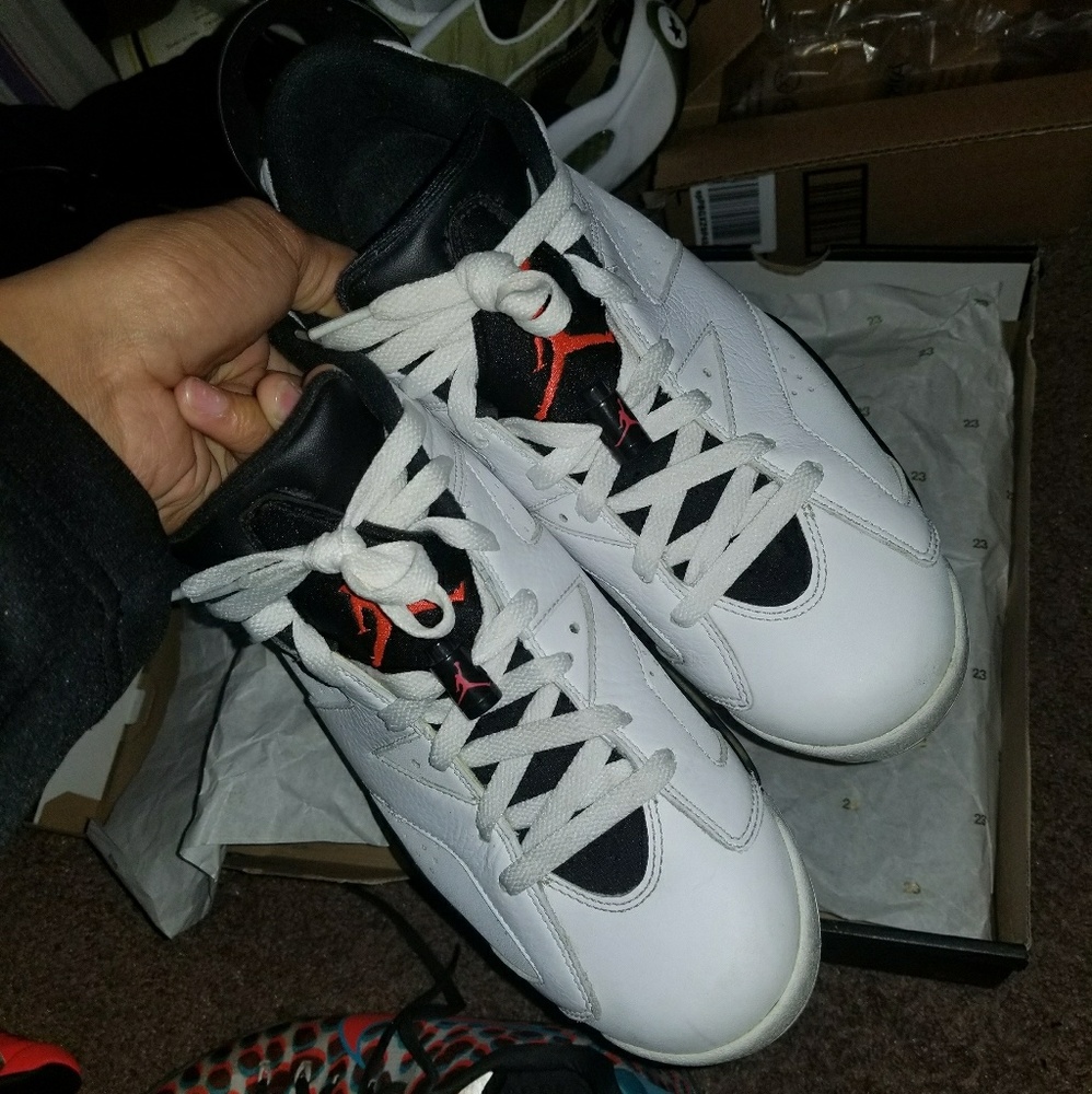 Air Jordan 6  XI Infrared low sz.10 9/10 condition