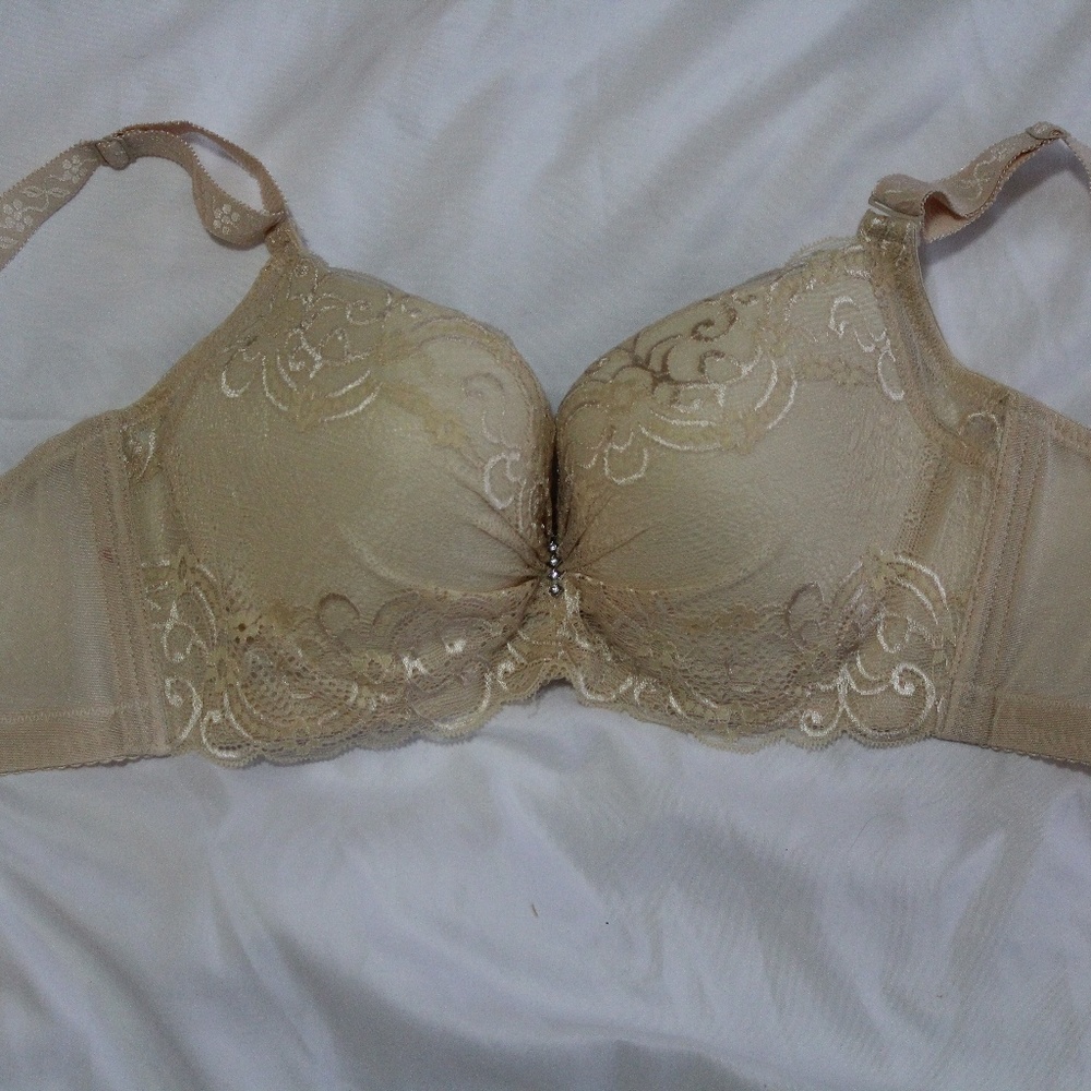Bra - Picture 2 of 3