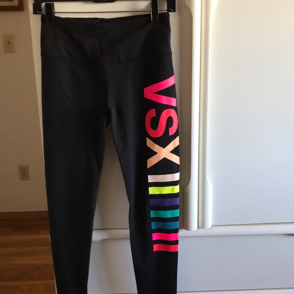 EUC Victoria’s Secret VSX Leggings Black SP