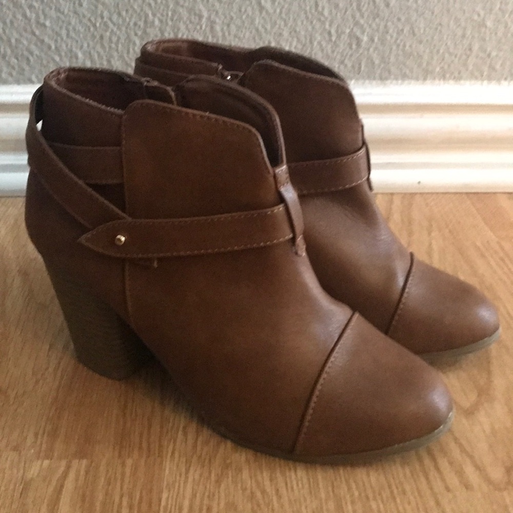 Lauren Conrad booties