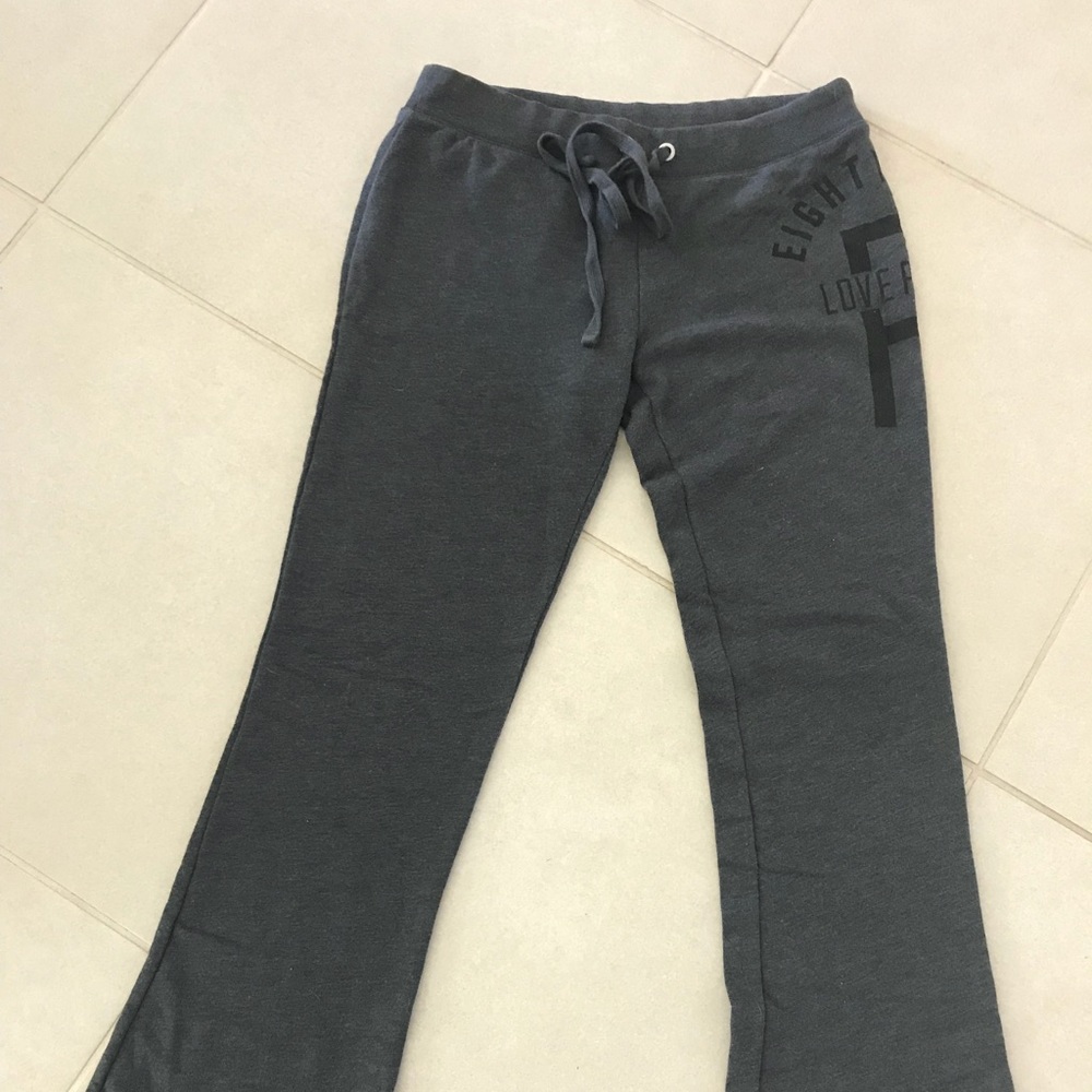 Victoria’s Secret PINK pants