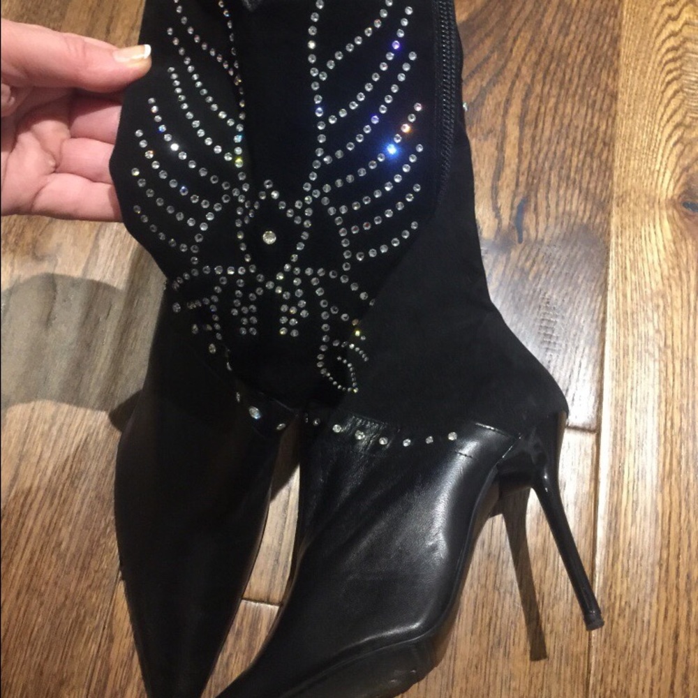 Swarovski crystal beautiful boots