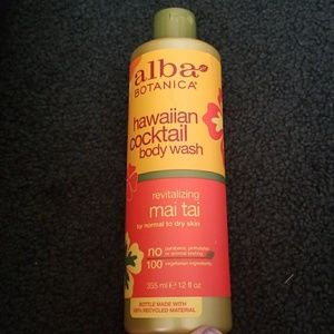 Hawaiian cocktail body wash