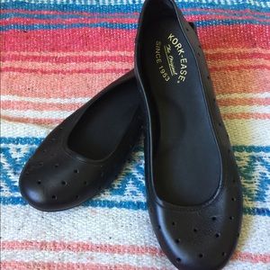 Black perforated leather Kork-ease flats 38.5 7.5
