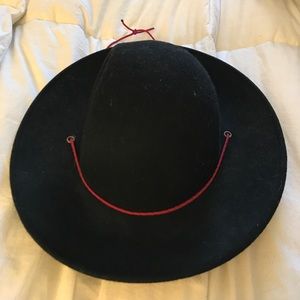 Black wool hat