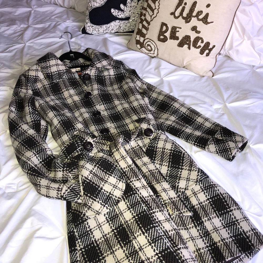 Adorable Peacoat!