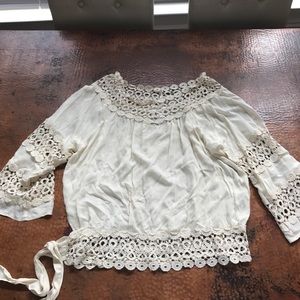 Romantic tie at bottom blouse