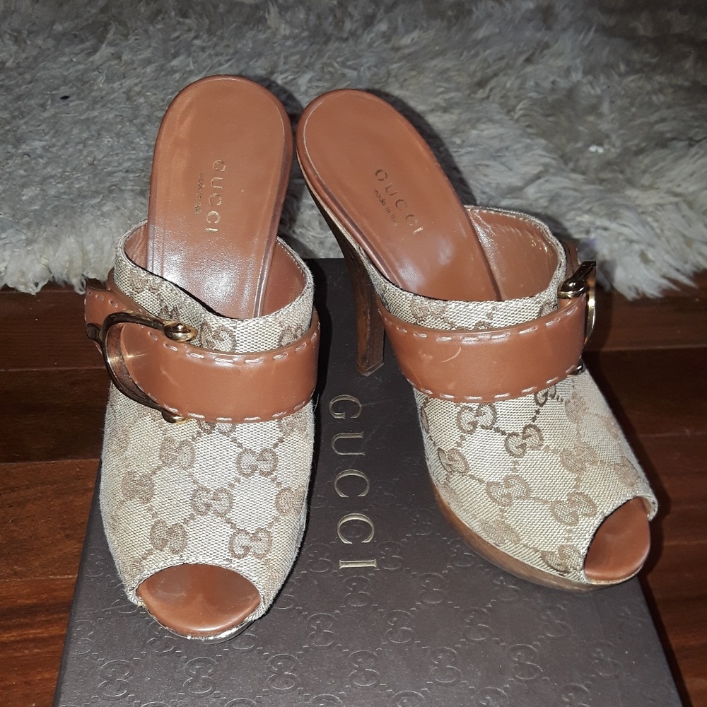Gucci Wooden Heels with Buckle