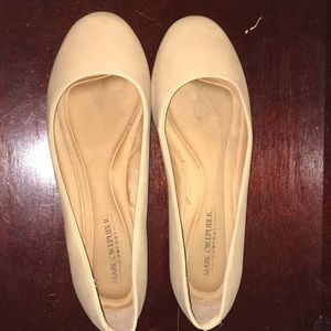 Tan flats only worn once