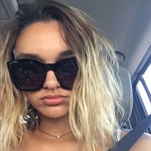 Meet your Posher, Samantha