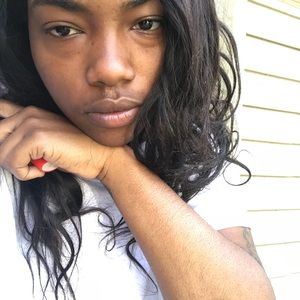 Meet your Posher, Jamyra