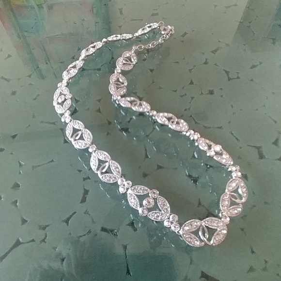 CAROLEE "DIAMOND" NECKLACE - Picture 1 of 5
