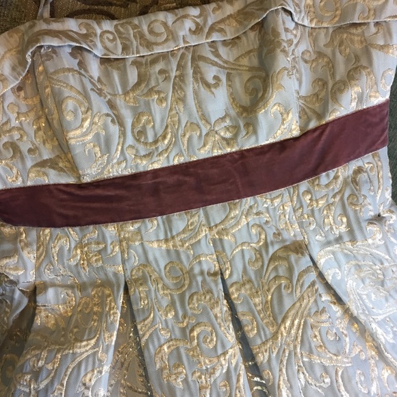 SHOW STOPPER. Beautiful gold and brown H&M dress - Picture 7 of 7