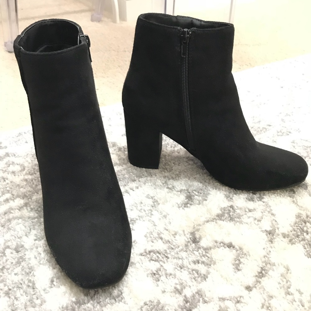Black ankle booties