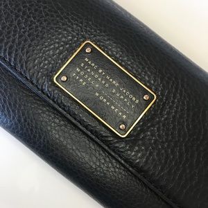 MARC BY MARC JACOBS BLACK TRIFOLD WALLET