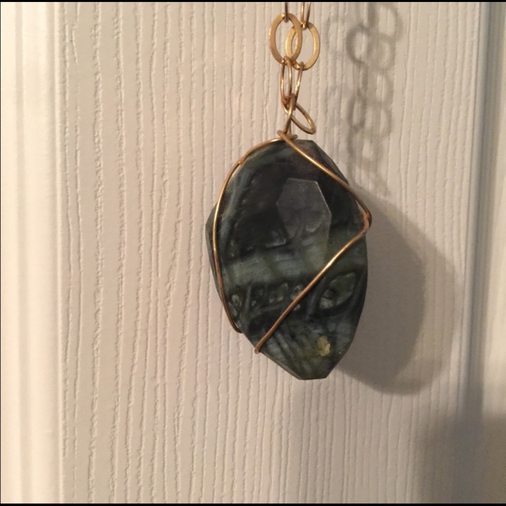 Necklace with green stone