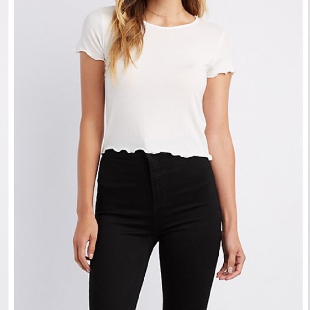 Ribbed Lettuce Edge Tee 🦋