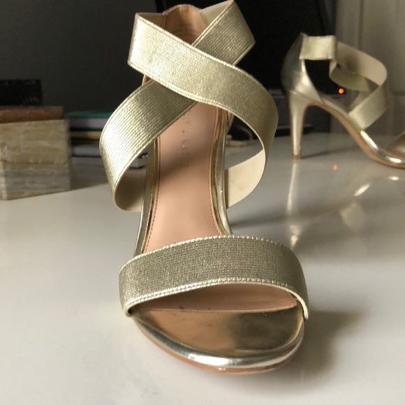 Kelly \u0026 Katie gold cross strap stiletto size 9