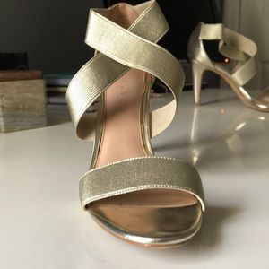 Kelly & Katie gold cross strap stiletto size 9