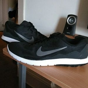 Nike Men's Flex Experience RN 4