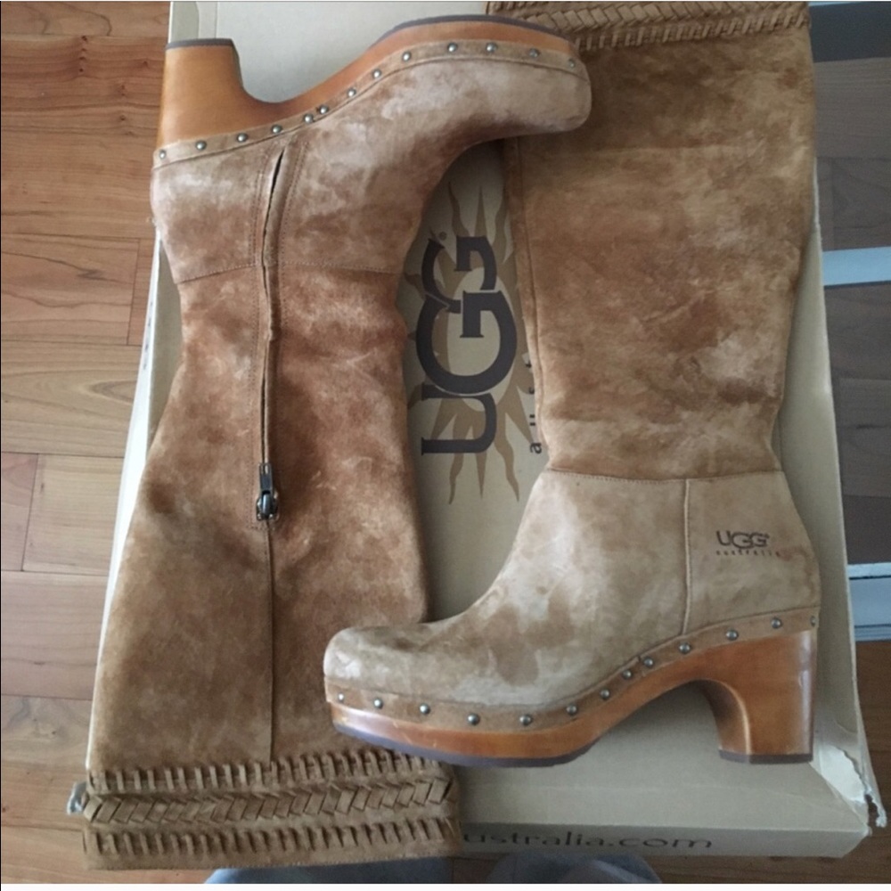 Ugg boots size 9