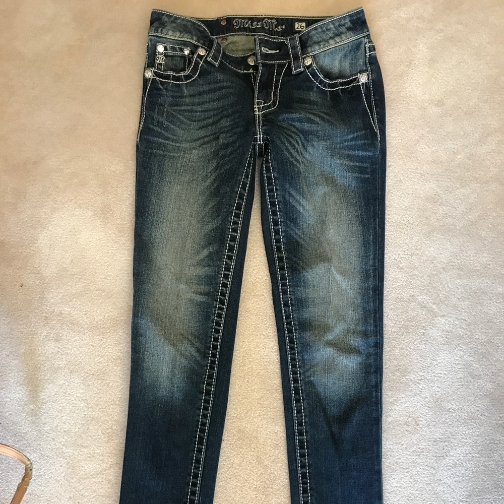 Various Name Brand Jeans from Buckle - Picture 2 of 8