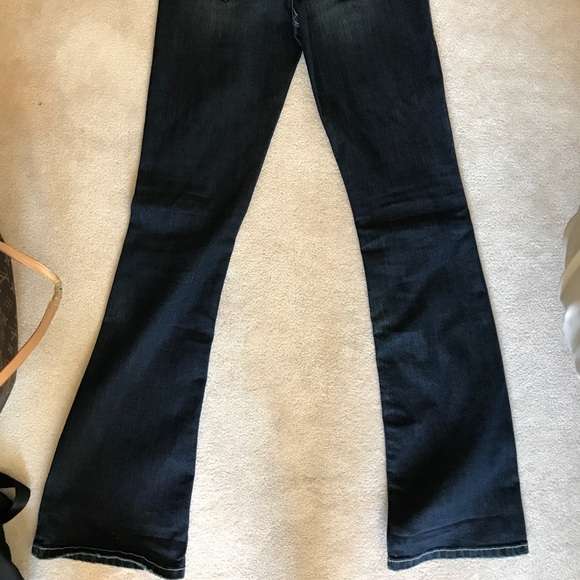 Various Name Brand Jeans from Buckle - Picture 7 of 8