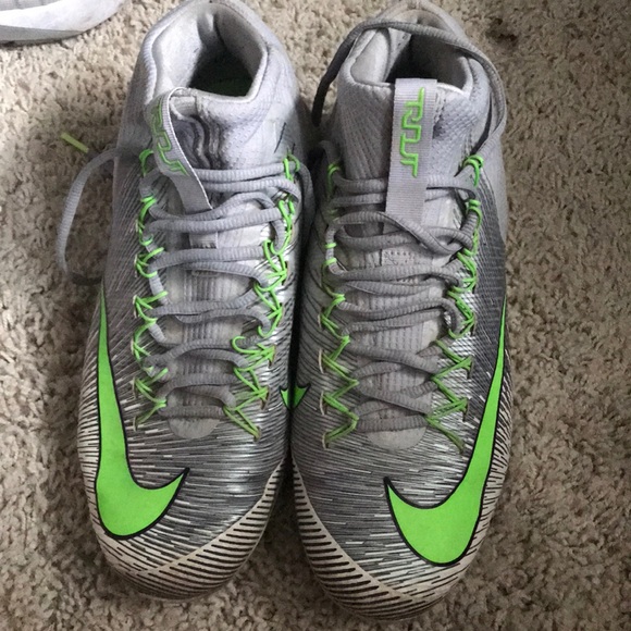Mike trout 2016 metal cleats (baseball) - Picture 1 of 3