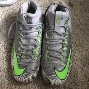 Mike trout 2016 metal cleats (baseball)