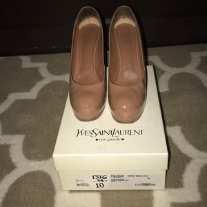 Timeless YSL Tribtoo 80 Pump in Nude.