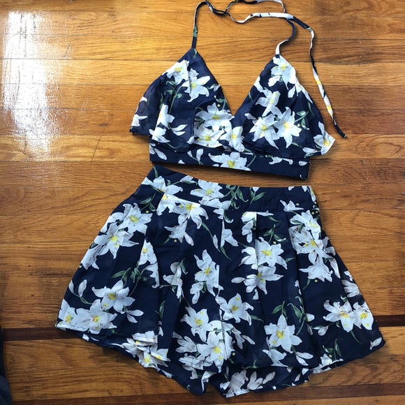 Fashion Nova Dresses & Skirts - BNWT 2 piece set