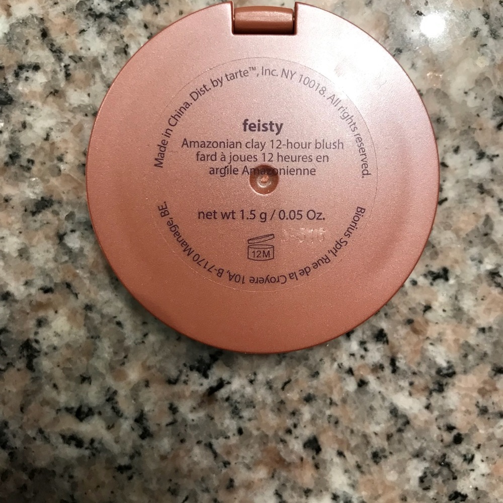 Amazonian Clay 12-Hour Blush in Feisty from Tarte - Picture 2 of 3