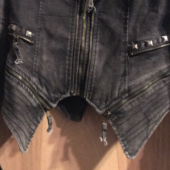 Jacket - Picture 4 of 4