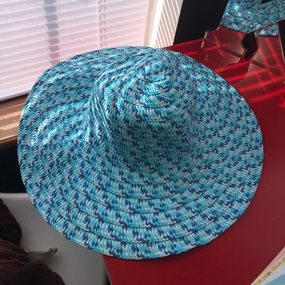 Sun hat