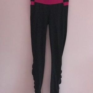 Ivivva black leggings