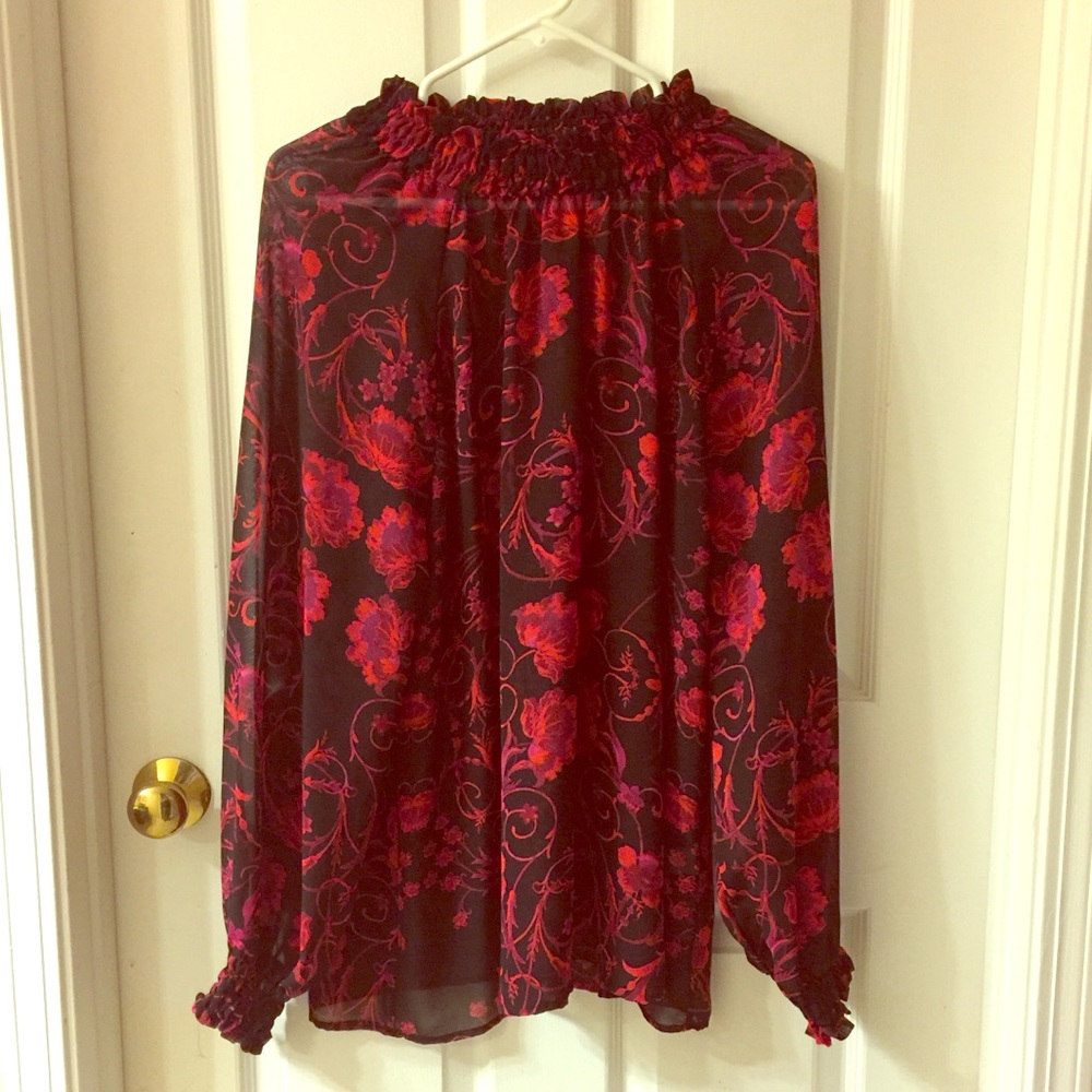 Eva Mendez New York & Company top