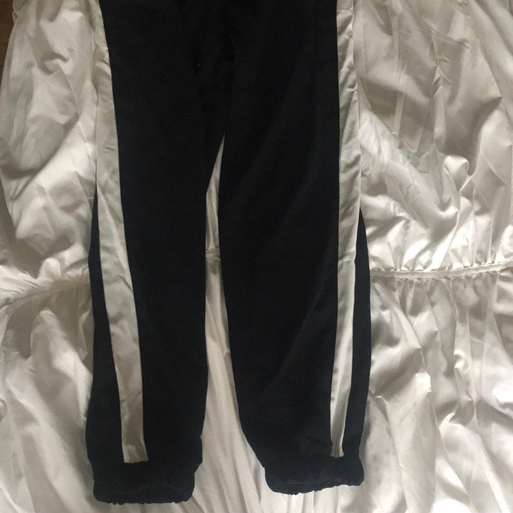 Joe B Joe Benbasset black w/white stripe joggers