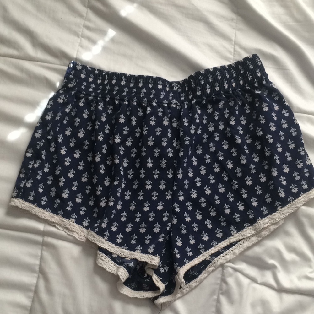 High wasted cotton shorts