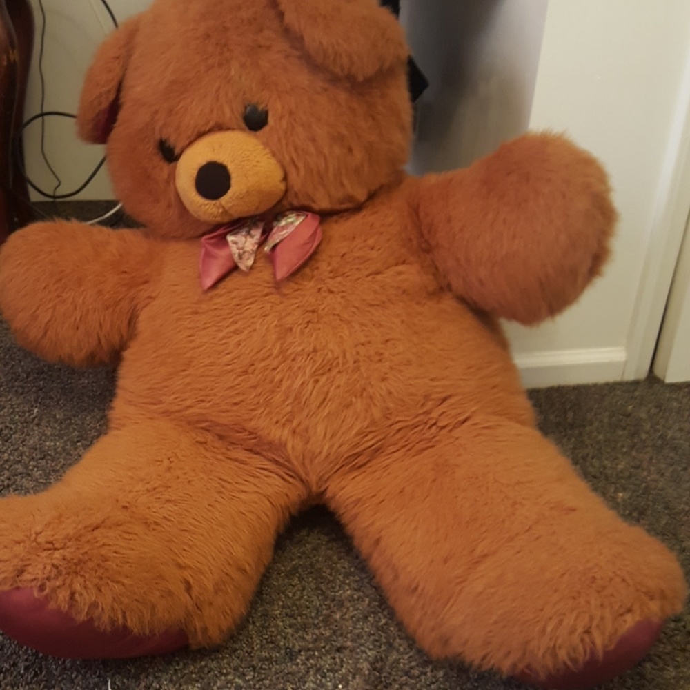 A large teddy bear
