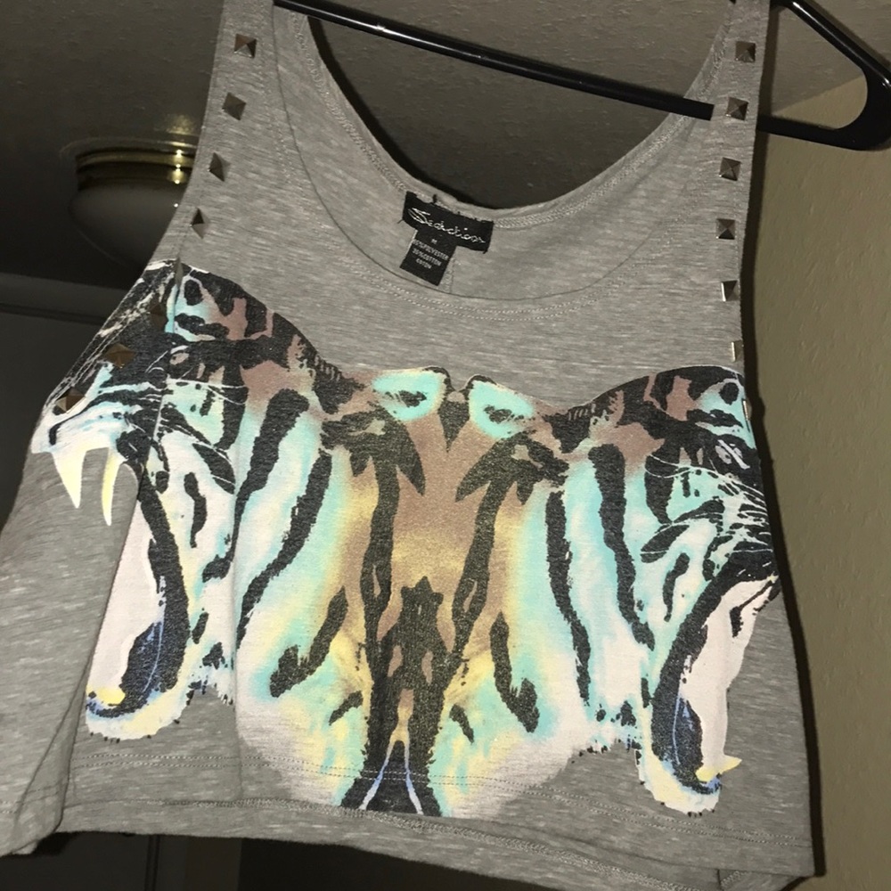 Crop top